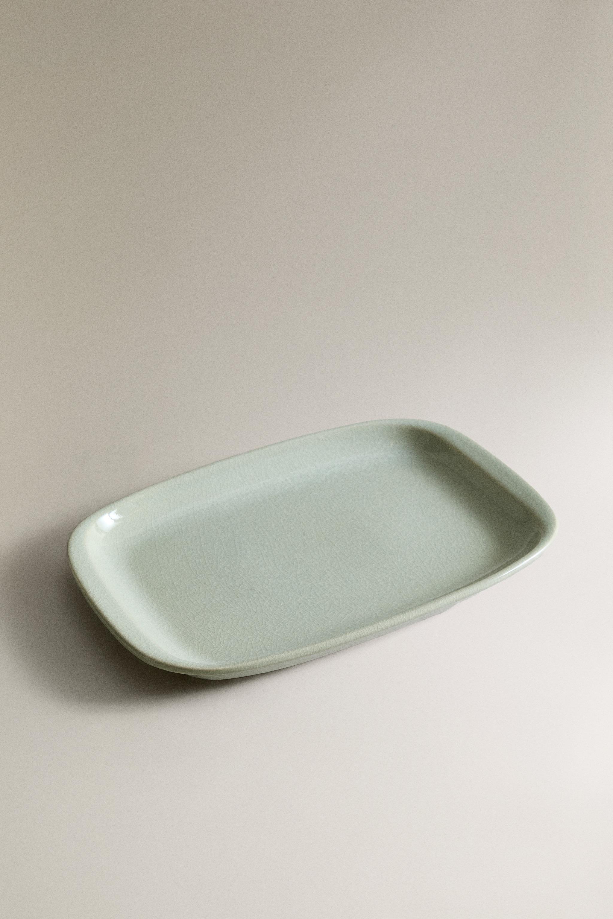 ENAMELED STONEWARE SERVING DISH